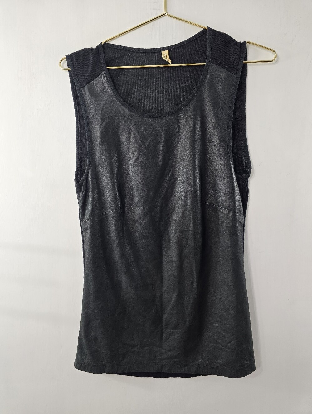 L'Agence Lambskin Rib Knit Sleeveless Shell Tank Top Black Crew Scoop Neck Shirt